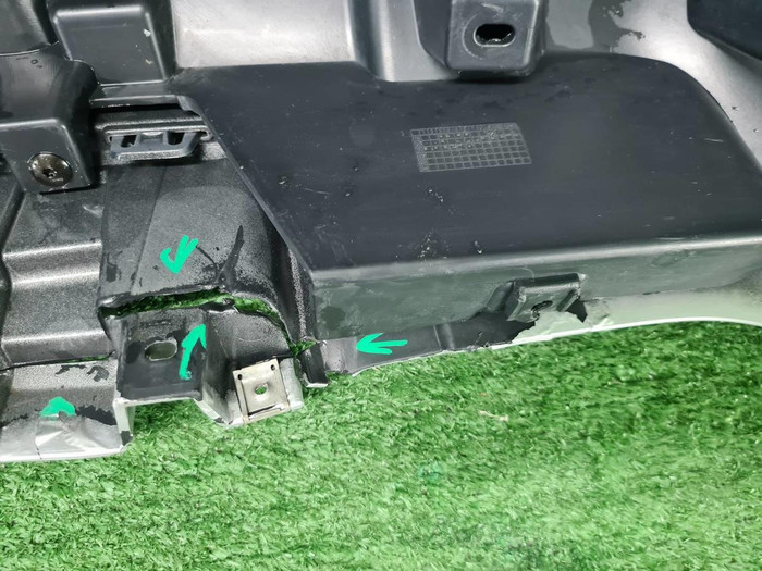 Бампер задний Land-Rover Defender 2 L663 (2019-н.в.)