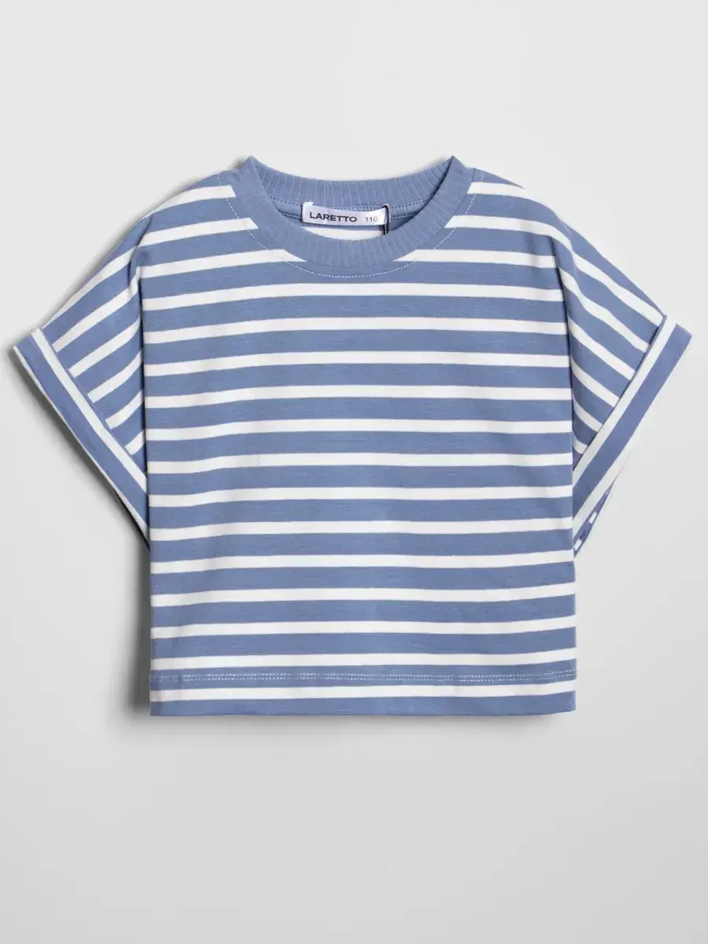 Голубой костюм для девочки на весну