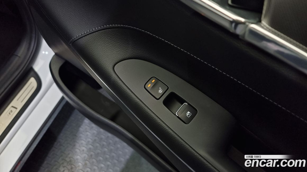 Hyundai The New Grandeur (Azera) IG 2.5 (06.2021)