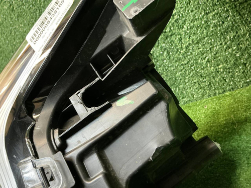 Фара левая Faw Bestune B70 (2020-н.в.) LED