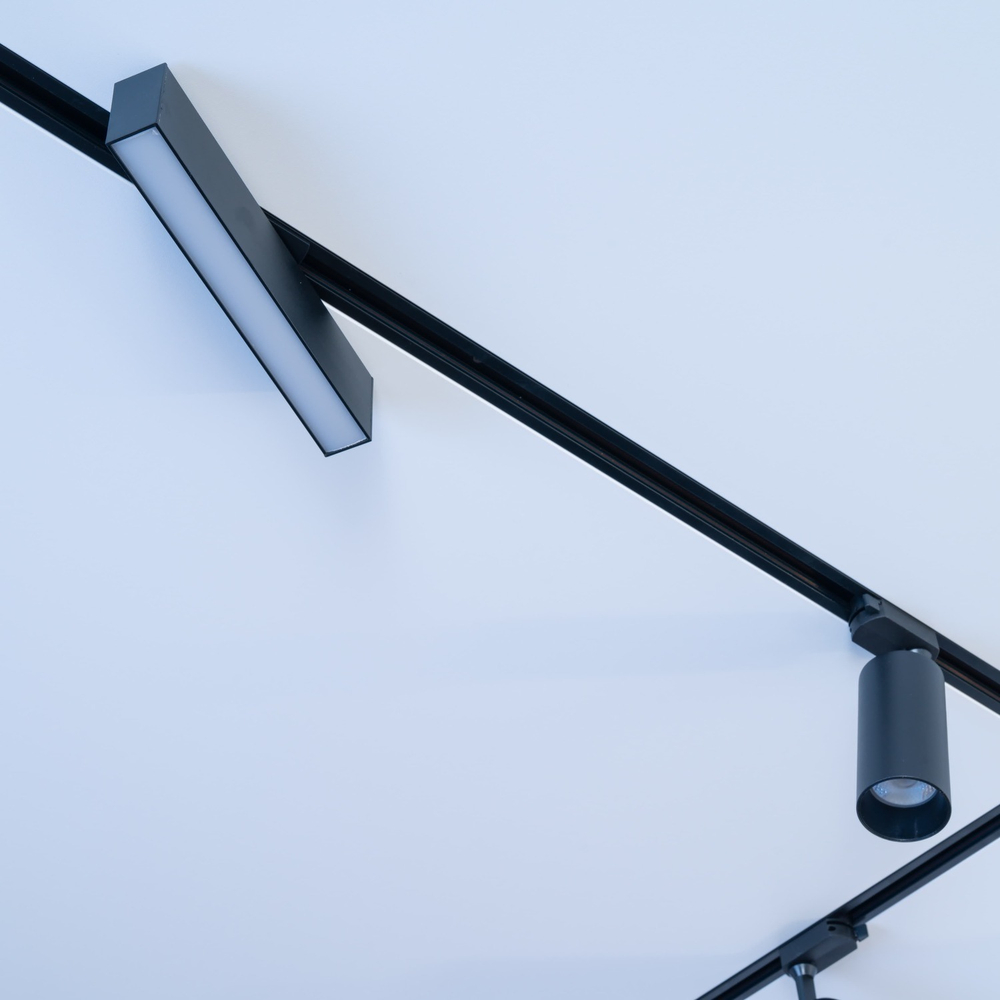 DK6040-BK Трековый светильник IP 20, 24 Вт, LED 4000, черный, алюминий