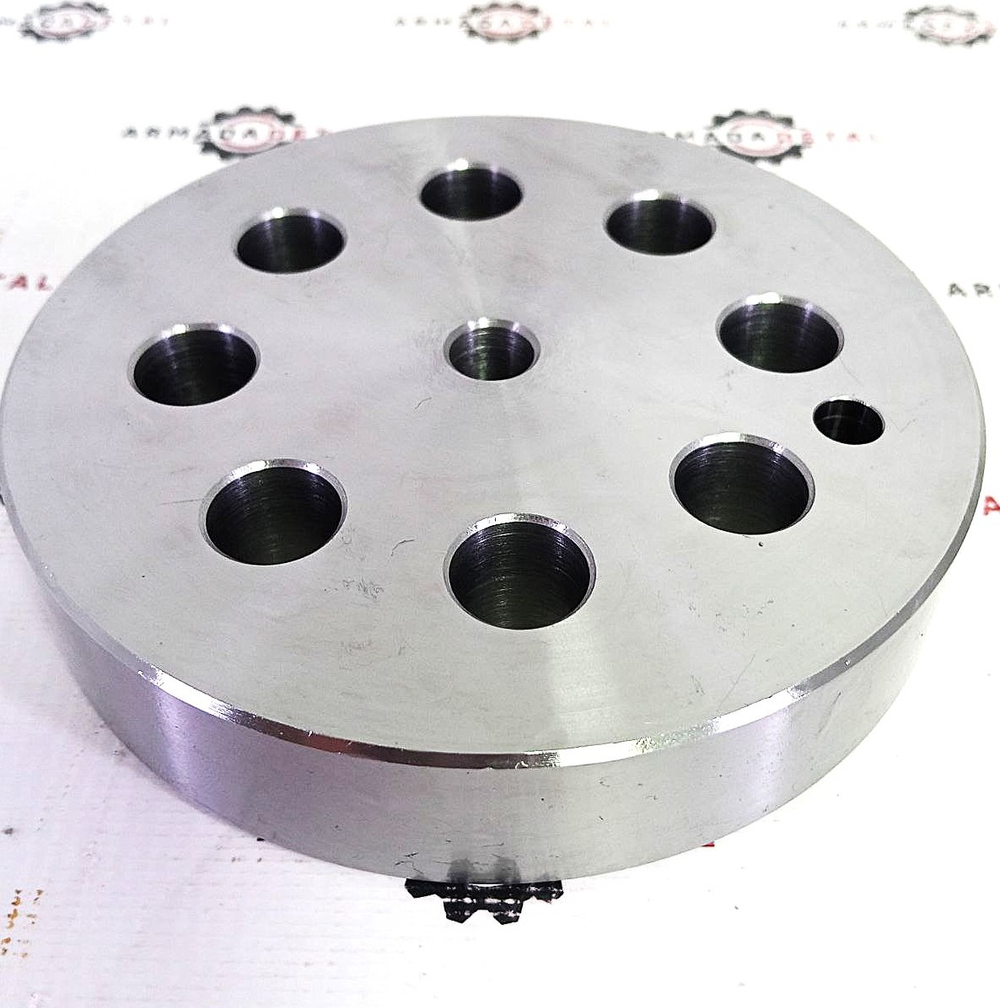 Переходной фланец маховика 320/03133 JCB