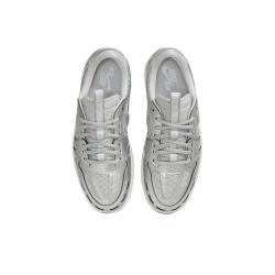 Женские кроссовки Air Jordan 1 Low Method of Make V3 'Neutral Grey Silver' HQ2186-002