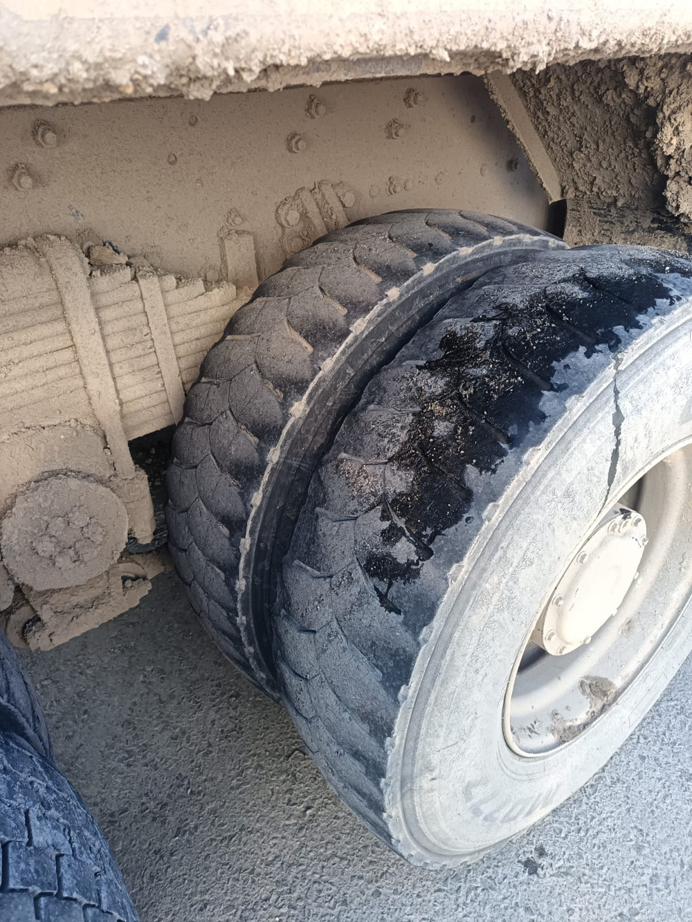 FAW J6 8x4 Самосвал СА3310Р66K24T4E5 (Дизельный, 11,1 л, 420 л.с., МТ)