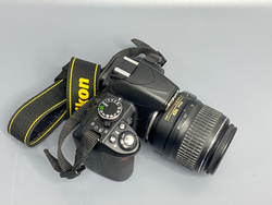 Nikon D3100 kit 18-55mm ED 19500 кадров
