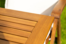 Кофейная группа из акации КАРО с высокими стульями