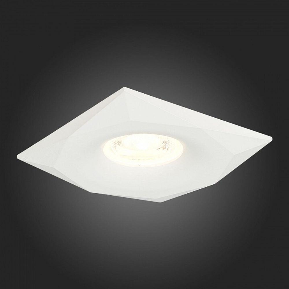 Встраиваемый светильник ST-Luce Ovasis ST203.508.01