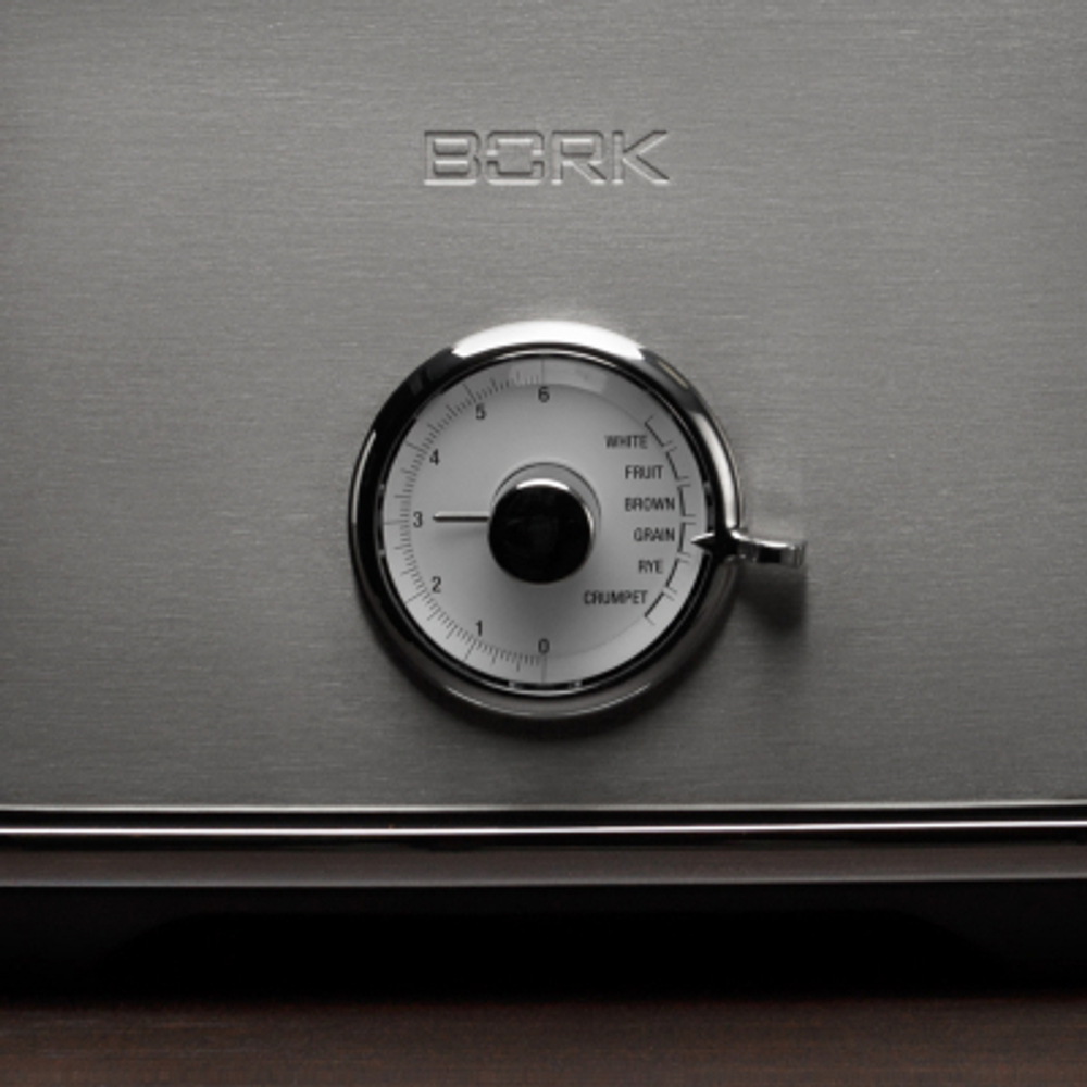 Тостер Bork T703