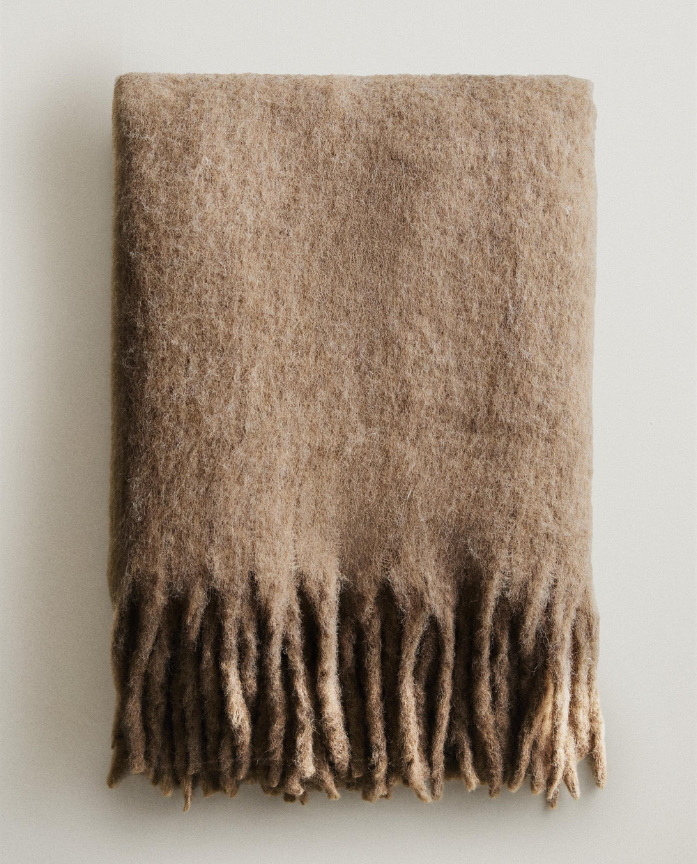 Zara Home плед из полиэстера, светло-бежевый, 140x190 см