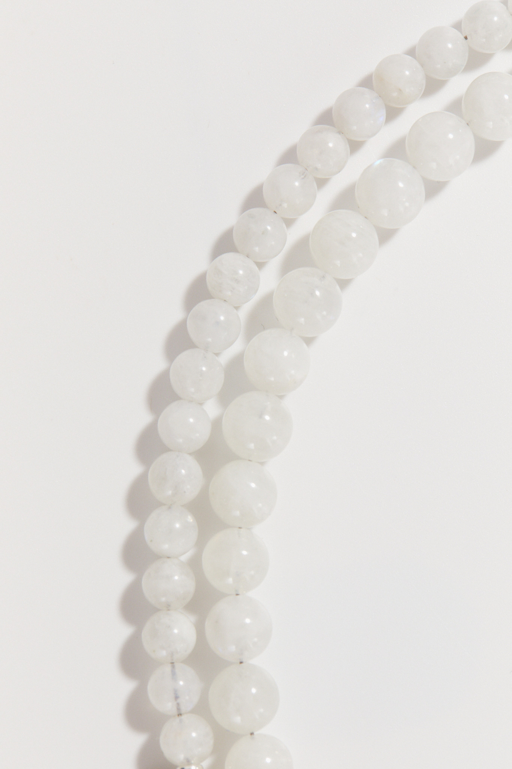 Браслет I AM THE ALTAR из лунного камня