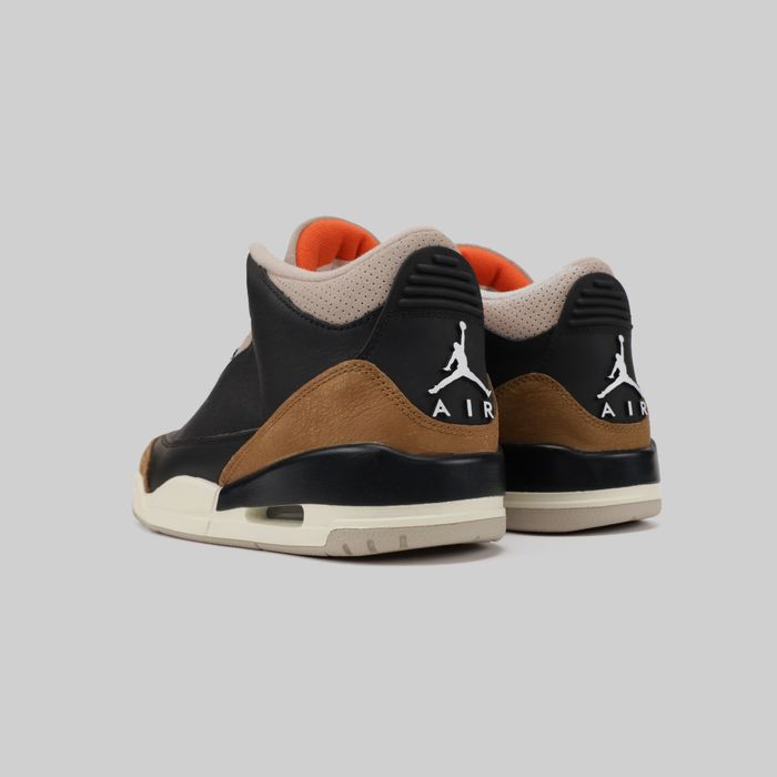 Кроссовки Jordan 3 Retro Desert Elephant артикул:CT8532-008 - купить в магазине Дайс