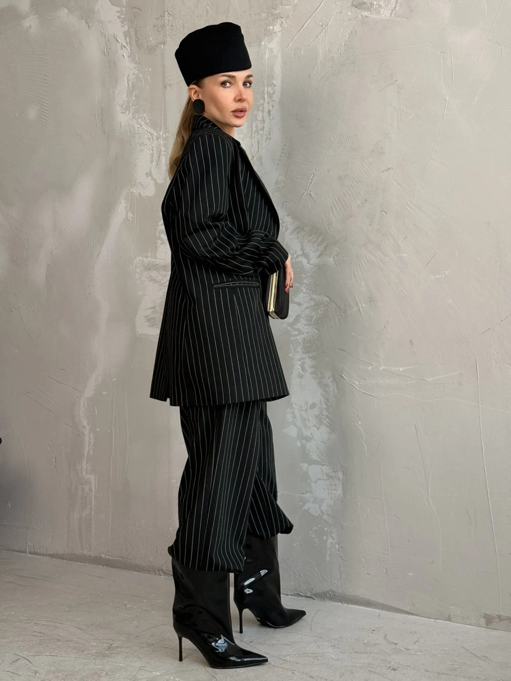 Брючный костюм