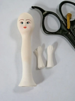 Набор малых фарфоровых заготовок для куклы