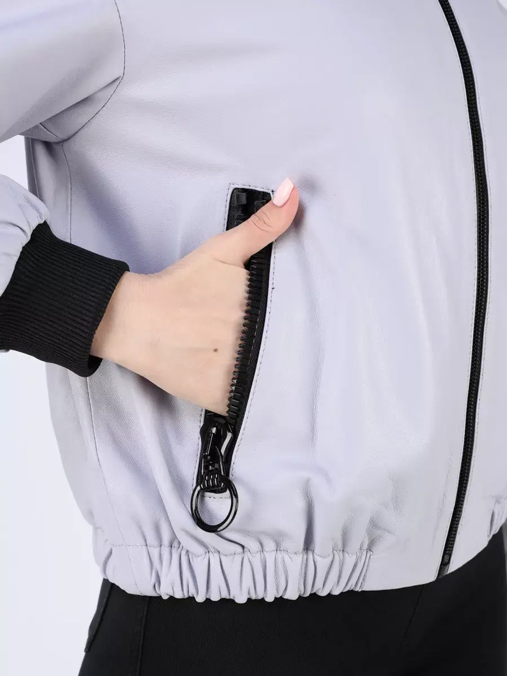 Кожаная куртка демисезонная бомбер