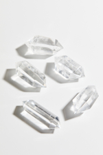 Горный хрусталь двухконечный кристалл S