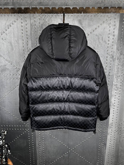 Пуховик Gucci