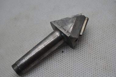 Фреза V-образная