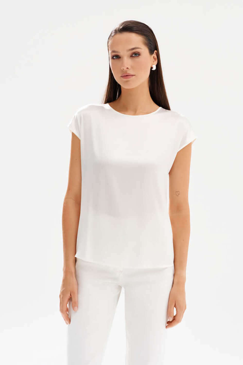 23589 Блузка женская (молочный)