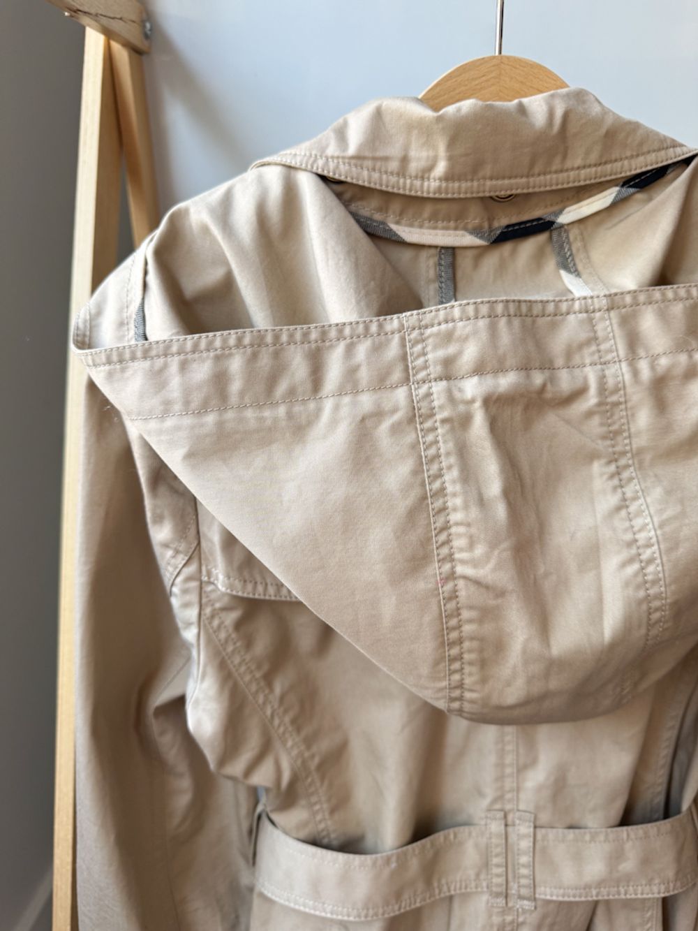 Плащ Burberry, 152
