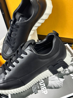 Кроссовки Hermes