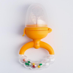 4780631 Ниблер с силикон. сеточкой, ручка-погремушка, вр. поршень, цвет оранжевый