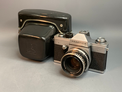 Praktica L + Pancolar 1.8/50mm