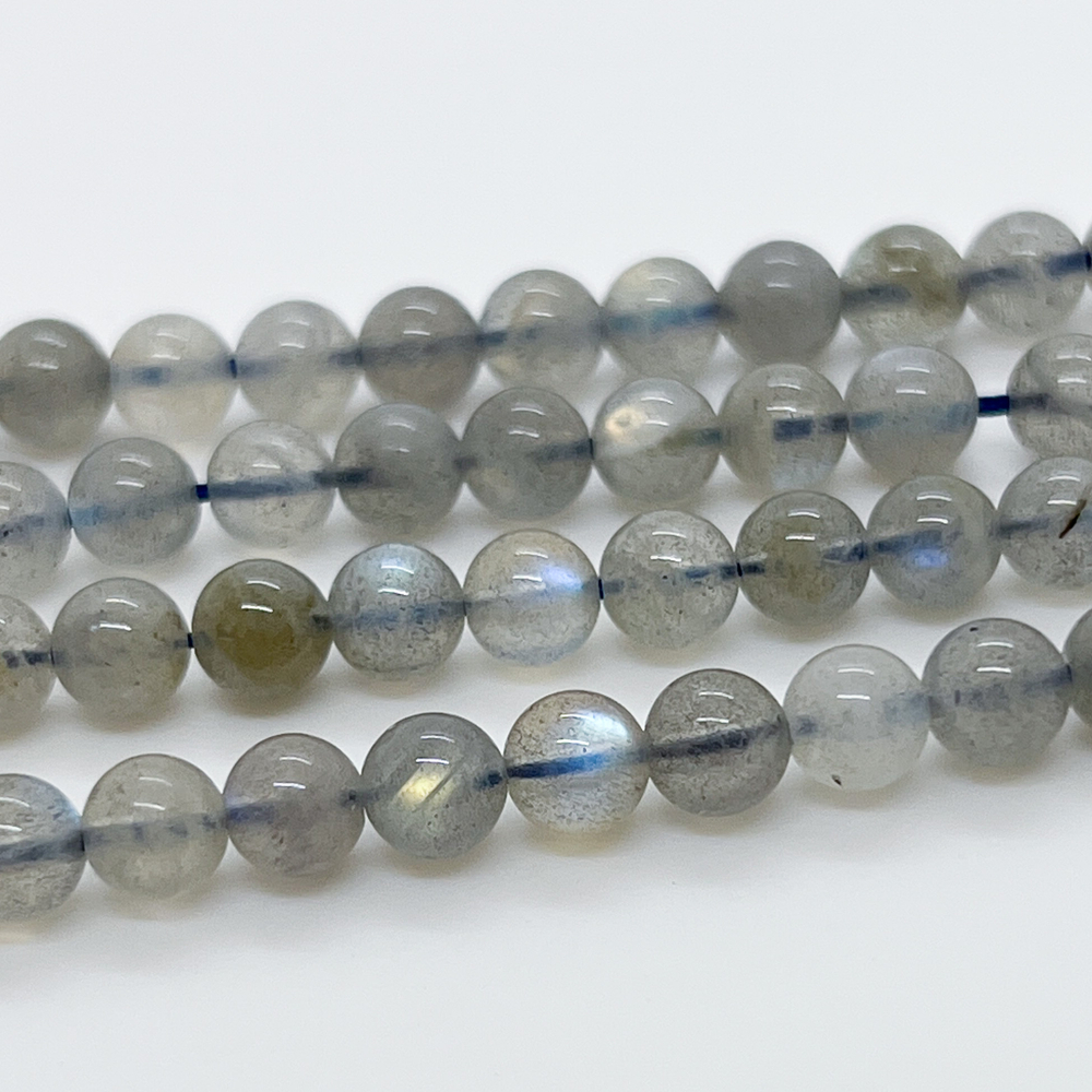 Лабрадор бусины, диаметр 6,5-6,7 мм, цена за 14-15 шт (1/4 нити)