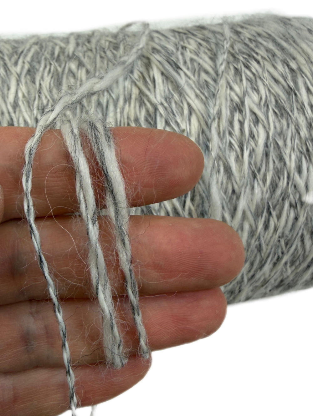 Пряжа на бобине. 500г (Италия) 65% шерсть мериноса 35% альпака. 100г-225м