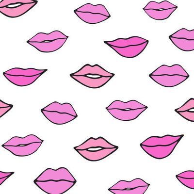 розовые губы