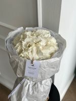 Авторский букет из гортензии в белом оттенке