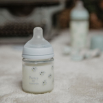 Стеклянная бутылочка для кормления Suavinex Poetry SX PRO 120 мл, медленный поток, 0+ мес, голубая