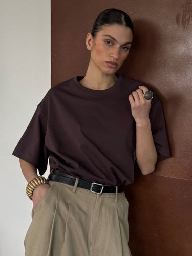 Коричневая хлопковая футболка