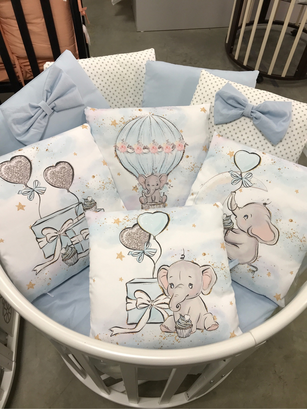 Комплект в кроватку 18 предметов "Воздушный шар" голубой, сатин