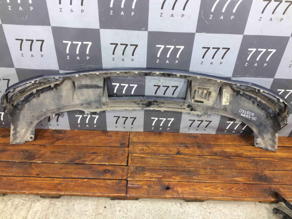 Юбка заднего бампера Audi Q3 (F3) 18-нв Б/У Оригинал 83A807568B