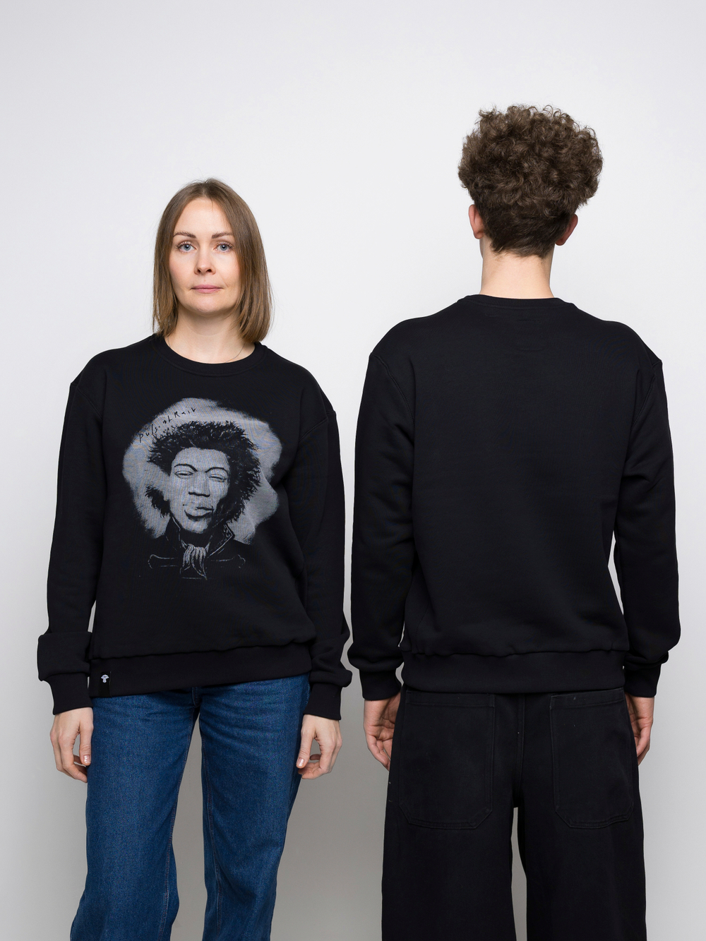 Свитшот с принтом JH чёрный