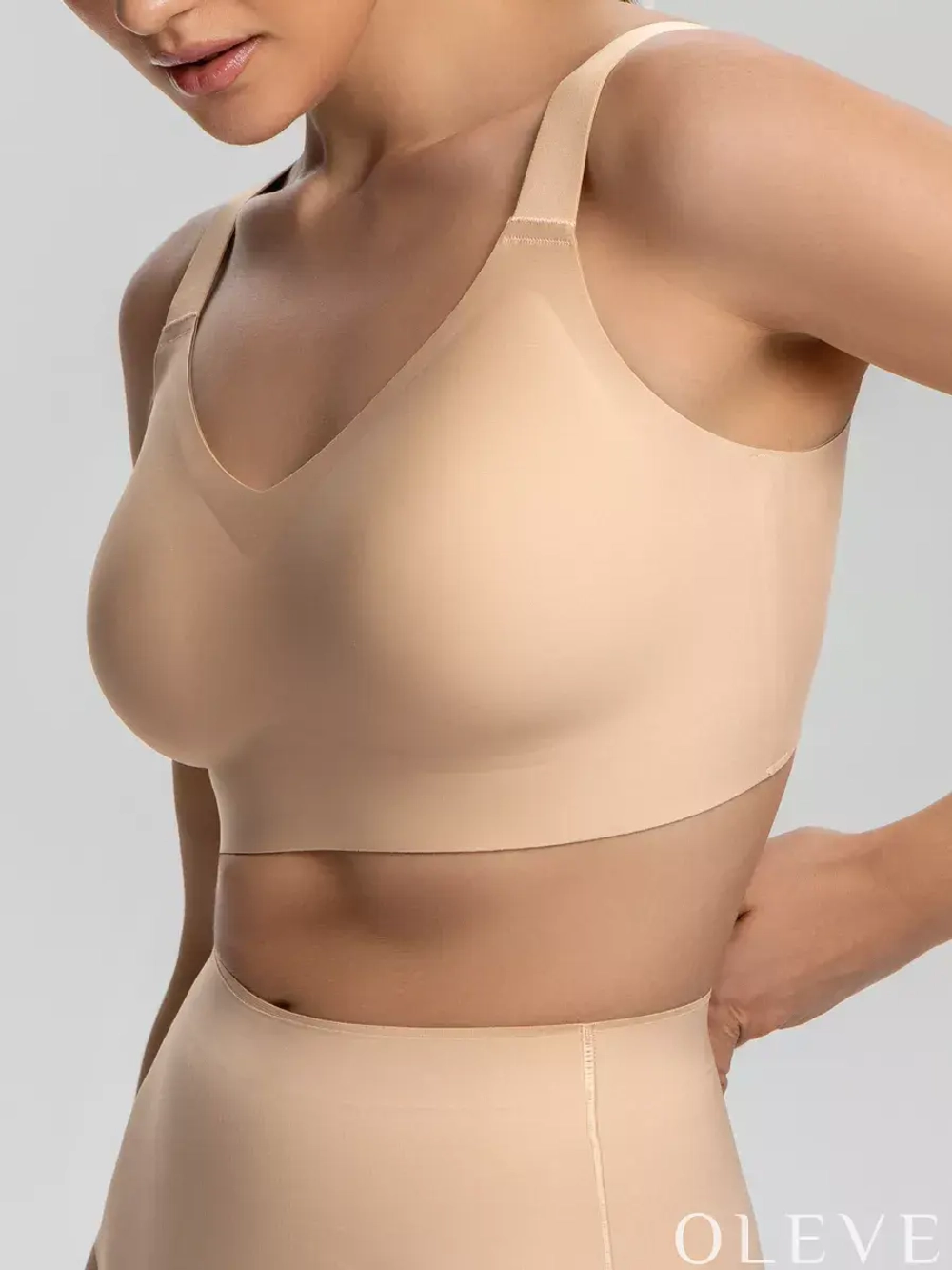 Бесшовный бюстгальтер Plus size