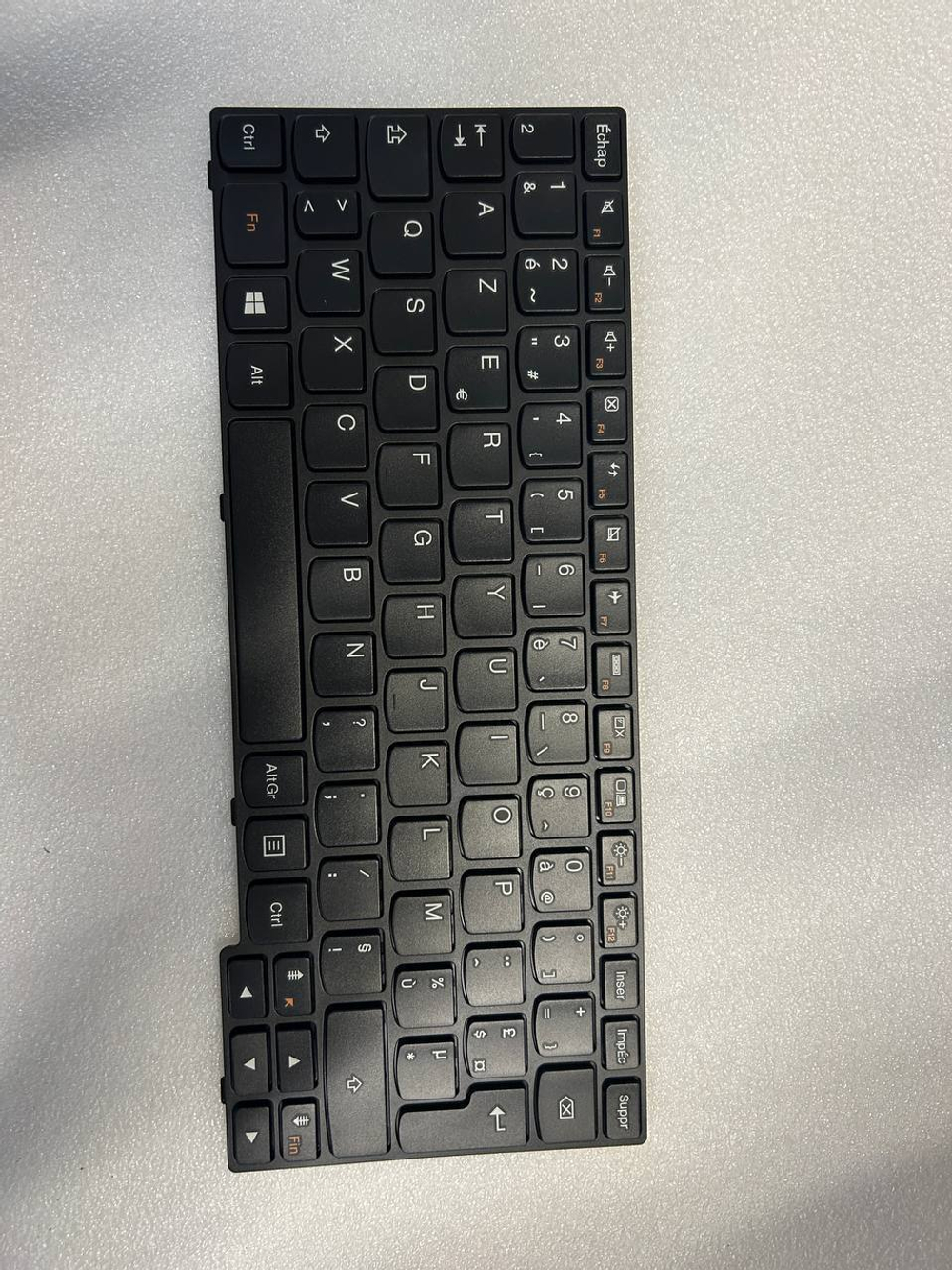 Клавиатура для Ноутбука Lenovo LenovoE10-30 раскладка - француская, черная (25216115)