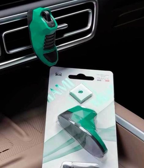 Майами, дизайнерский ароматизатор для автомобиля Miami NETROshoe, Vinove