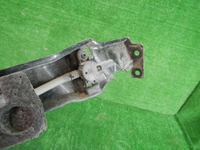 Кронштейн переднего бампера Jaguar E-PACE (2017-н.в.)