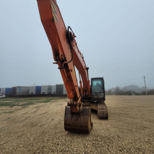 HITACHI ZX200 Экскаватор ZX200-5A (Дизельный, 5,2 л, 163 л.с., АТ)