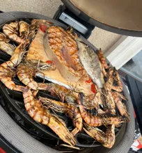 Керамический гриль Kamado Joe Classic II, 46 см (красный), с ножками и столиками