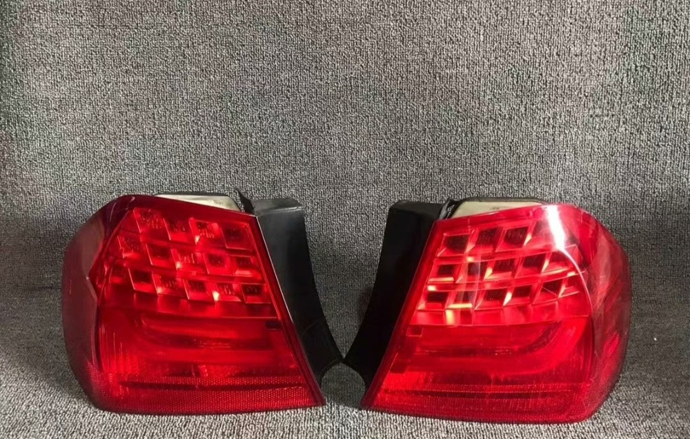 Задний фонарь (левый/правый) для BMW 3 серии E90 (316, 318i, 320li, 325, 330)