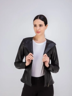 Куртка женская из натуральной кожи Турция