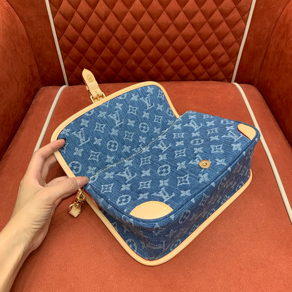 Louis Vuitton Diane