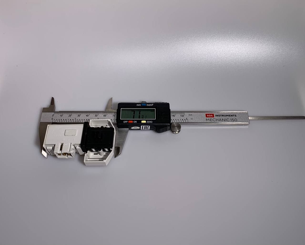 Замок люка стиральной машины Bosch короткая