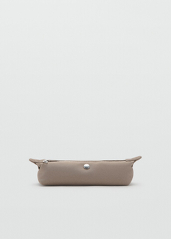 Косметичка из нейлона с молнией