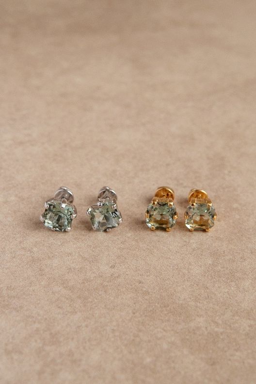 Пусеты Mireille с зелёным аметистом / Mari Cush