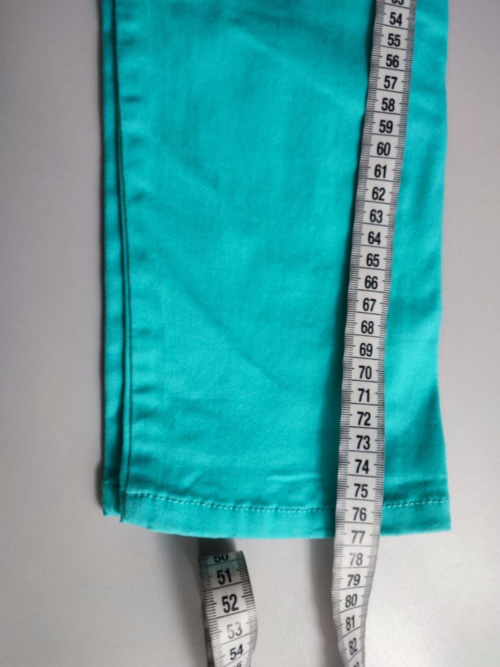 Брюки Ostin яркие хлопковые 44 размер