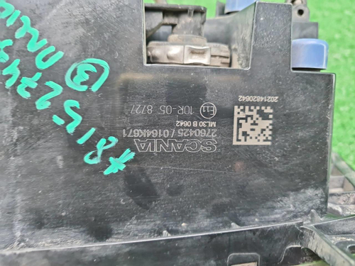 ПТФ правая Scania R-Series (2016-н.в.) LED