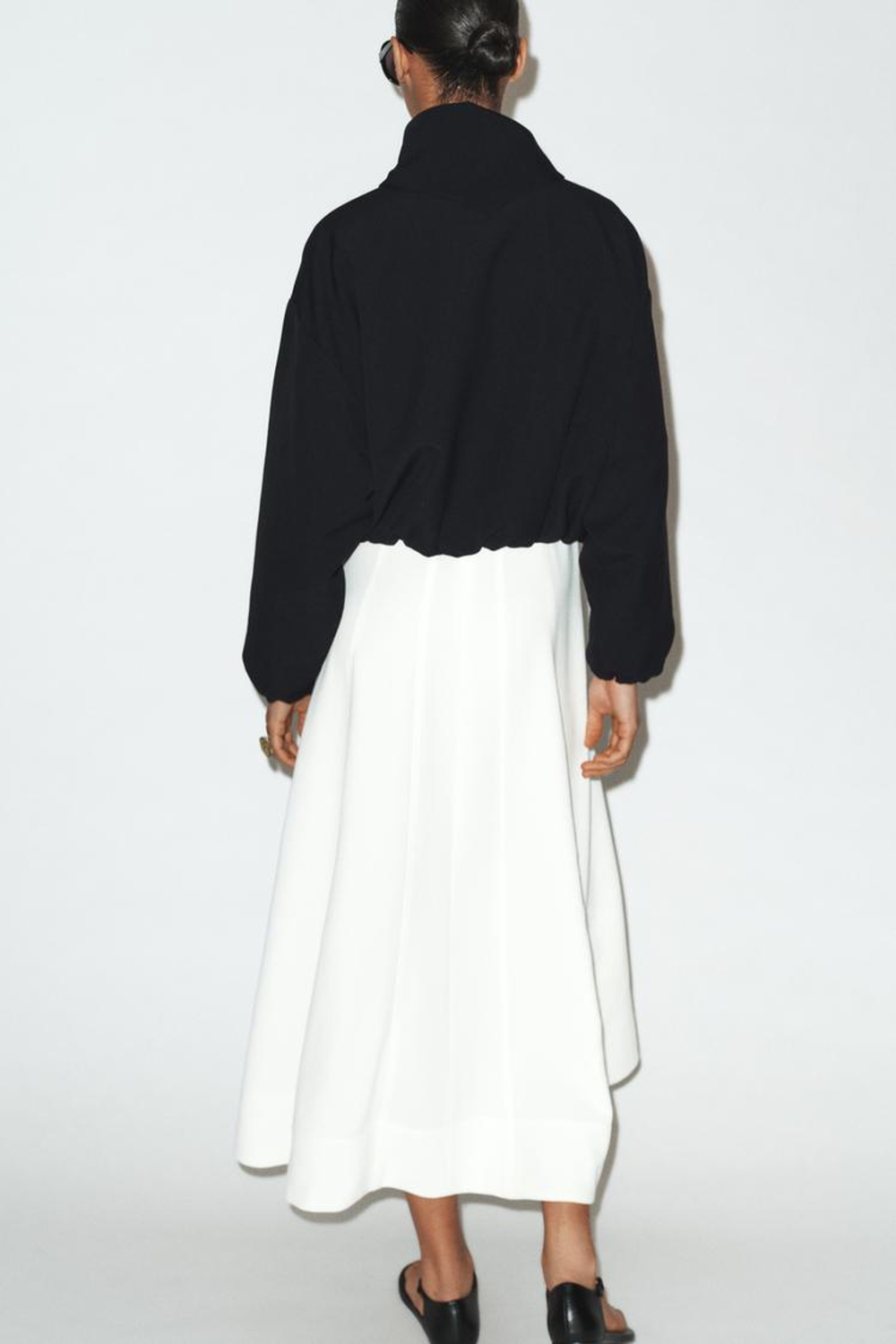 ZARA БОМБЕР СО СЪЕМНЫМ ПЛАТКОМ, ЧЕРНЫЙ